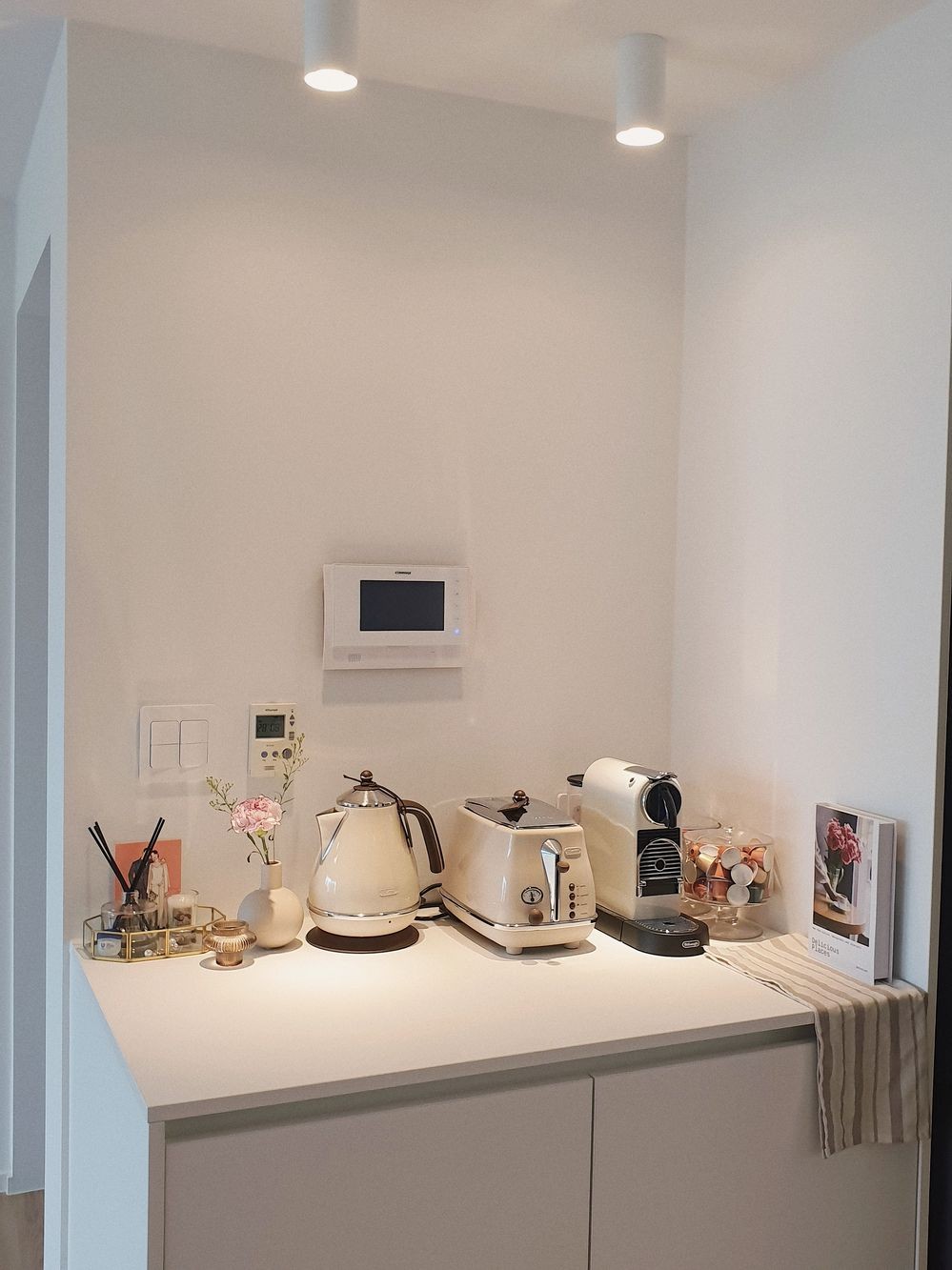 大气轻奢简易装修设计案例,轻奢房屋改造装修设计案例