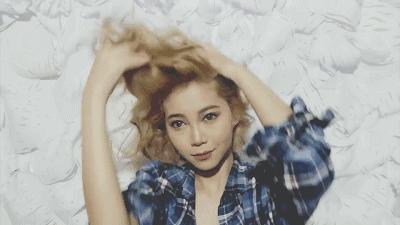 什么刘海既显脸小还能遮住额头,几种显脸小的发型你知道吗