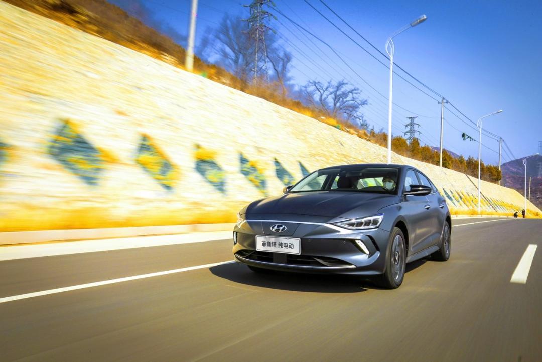 咽喉堵塞采用什么急救法,汽车回气管堵塞怎么处理