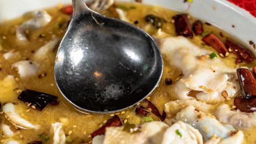 广州“土豪村”杨箕村！各种商铺食肆林立，生活非常便利