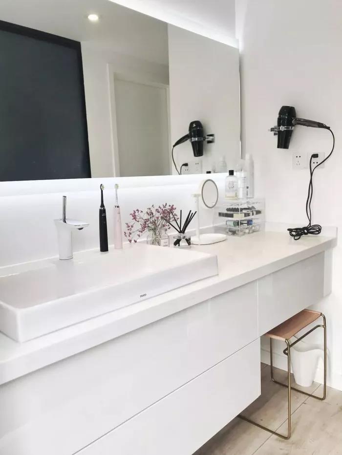 日本小卫生间装修效果图大全,日本整体卫生间一体式集成浴室