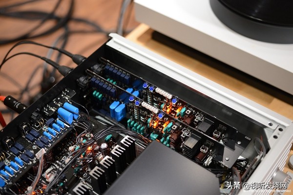 如此精彩造就如此优异：SoulnoteE-2唱头放大器