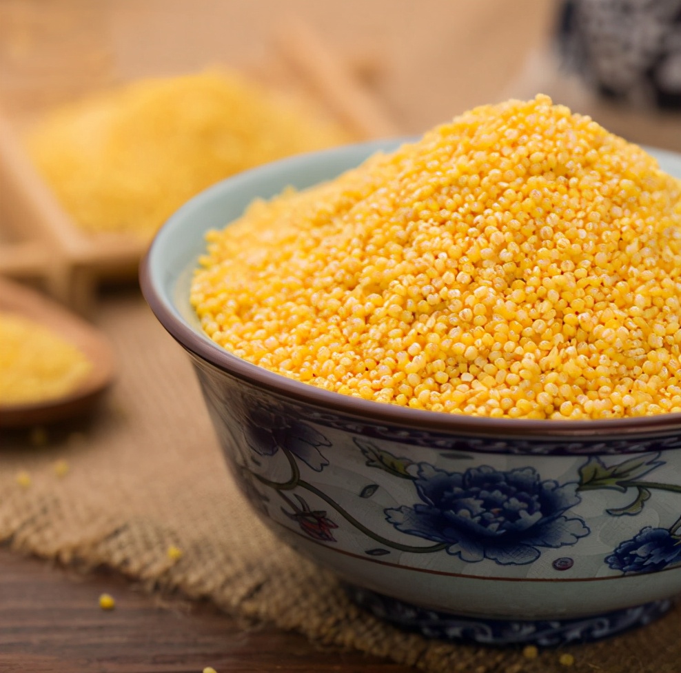 黄米和小米的区别功效与禁忌,小米黄米糯小米的区别