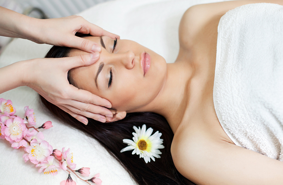 学美容就去专业的美容学校,如何选择美容学校