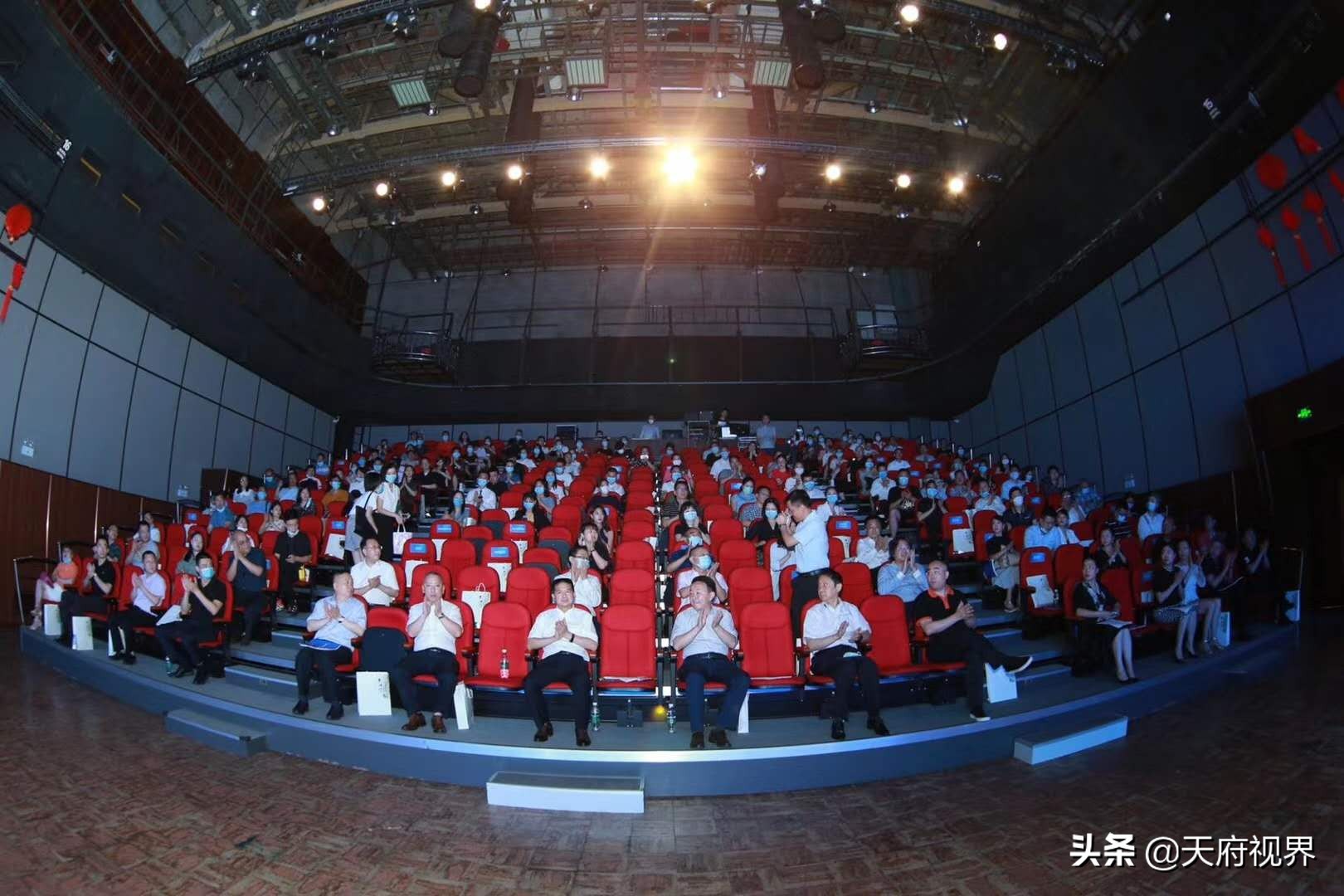 尊重知识树立品牌，天策商标专利事务所入围成都市服务业百强