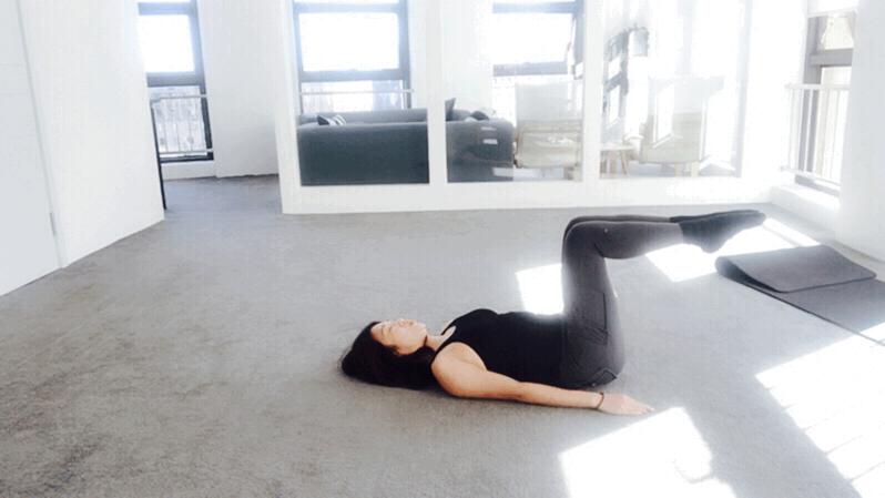 产后瘦身找对方法很重要——6个动作帮你恢复腹直肌分离