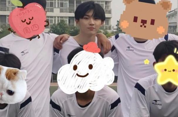 高考现场马嘉祺,马嘉祺高考失利闭门不出36小时