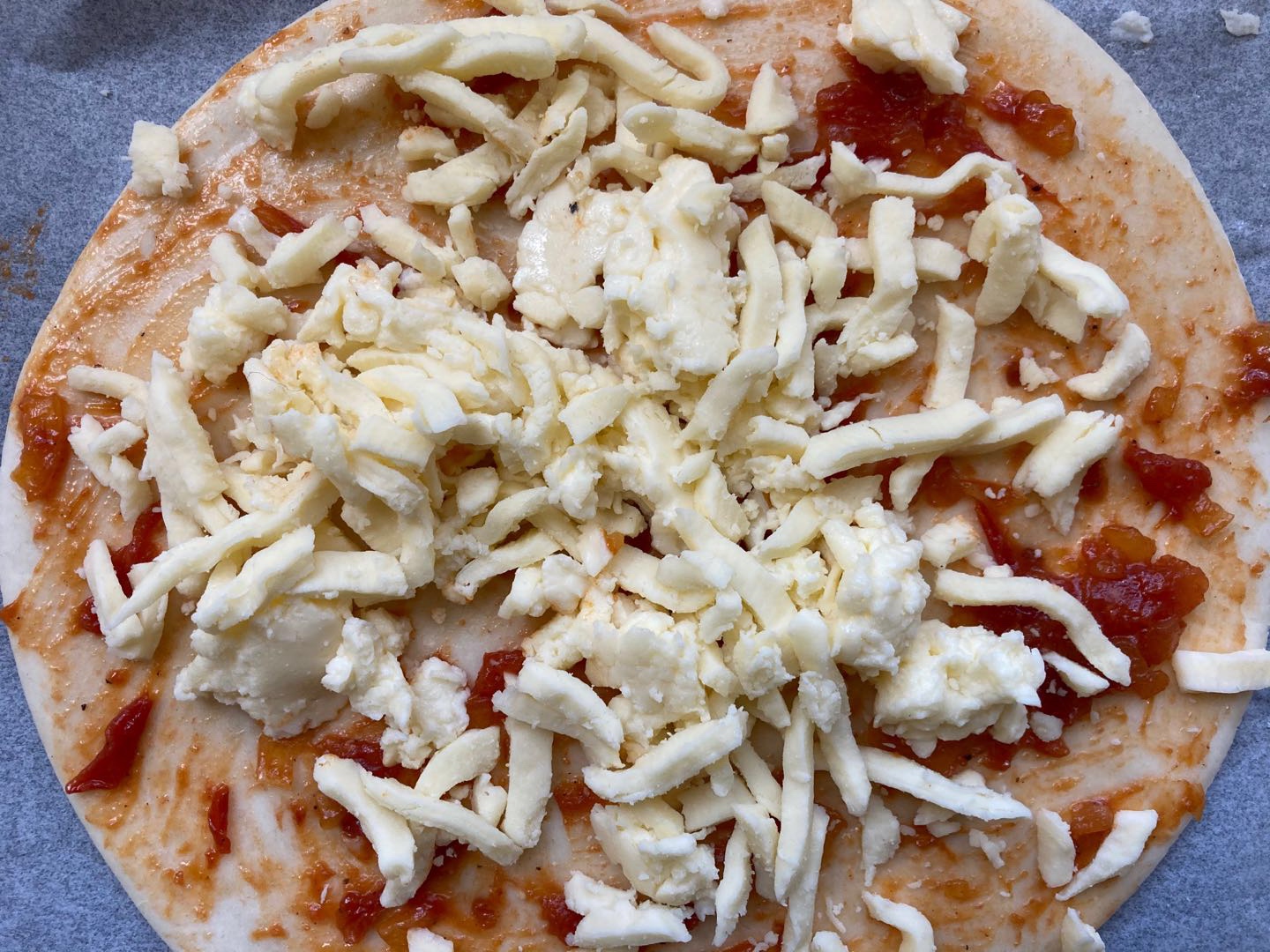 在家做了披萨一点不比外面买的差,怎么样一次就能学会做披萨