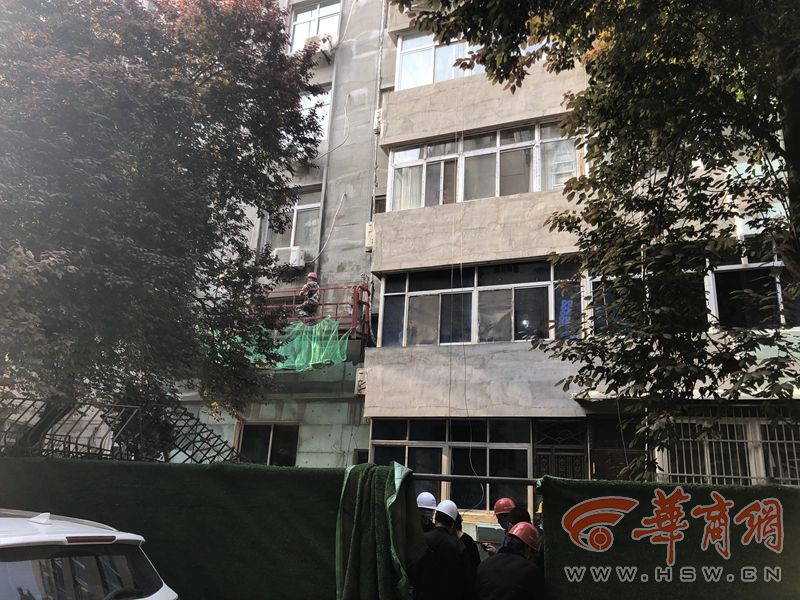 西安老旧小区围墙改造,西安老房改造需要拆除防护网吗