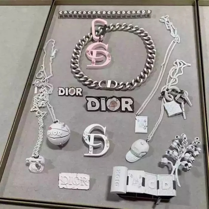 种草|看完2020男装周，我想把衣橱里的女装都换成男装