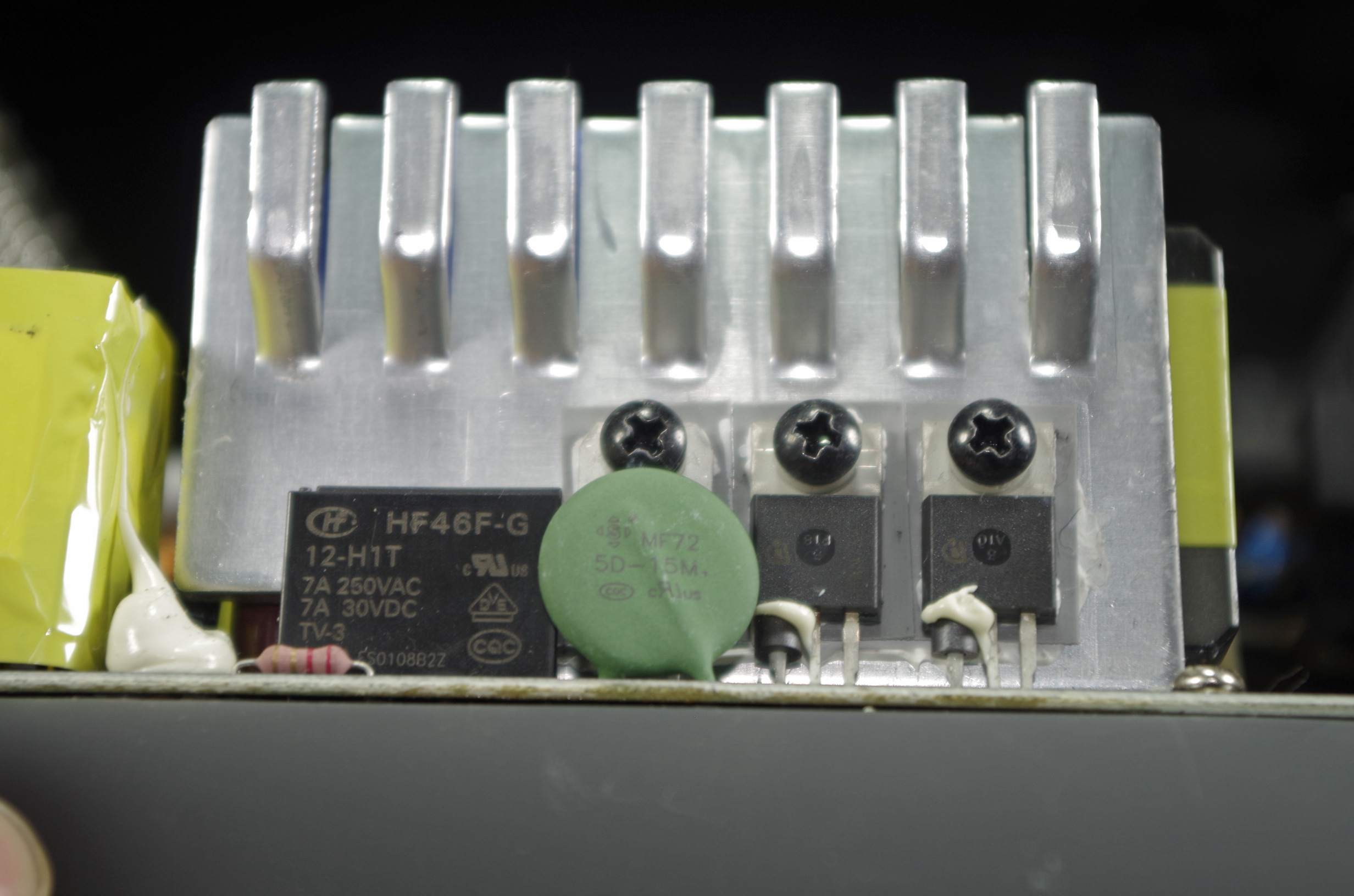 安钛克hcg-x1000w评测,安钛克hcp1000w白金电源评测