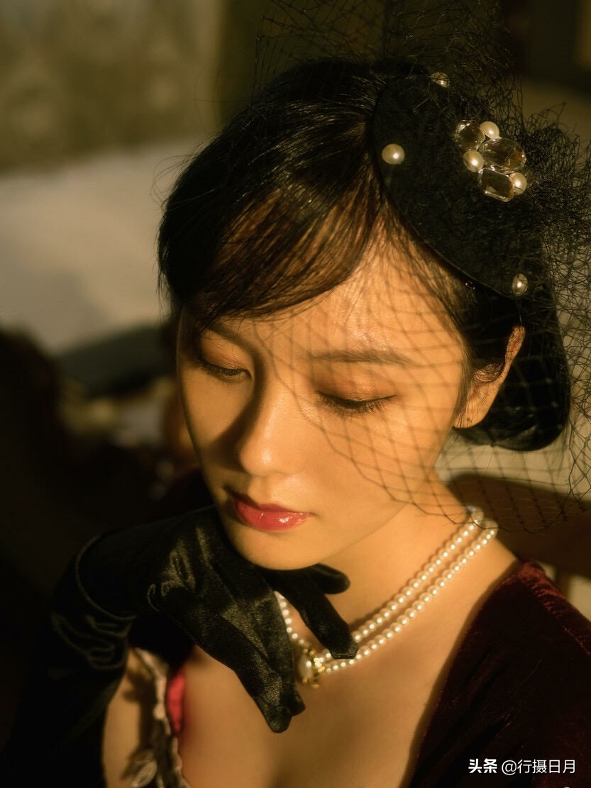 花落夕阳，几时休？陌路潇湘，几轮回？