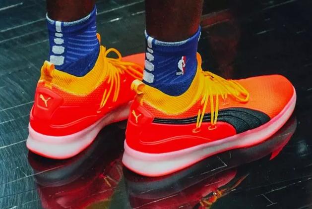 他曾是NBA第一中锋竞争者，受伤后组队詹姆斯，现在怎么样了？