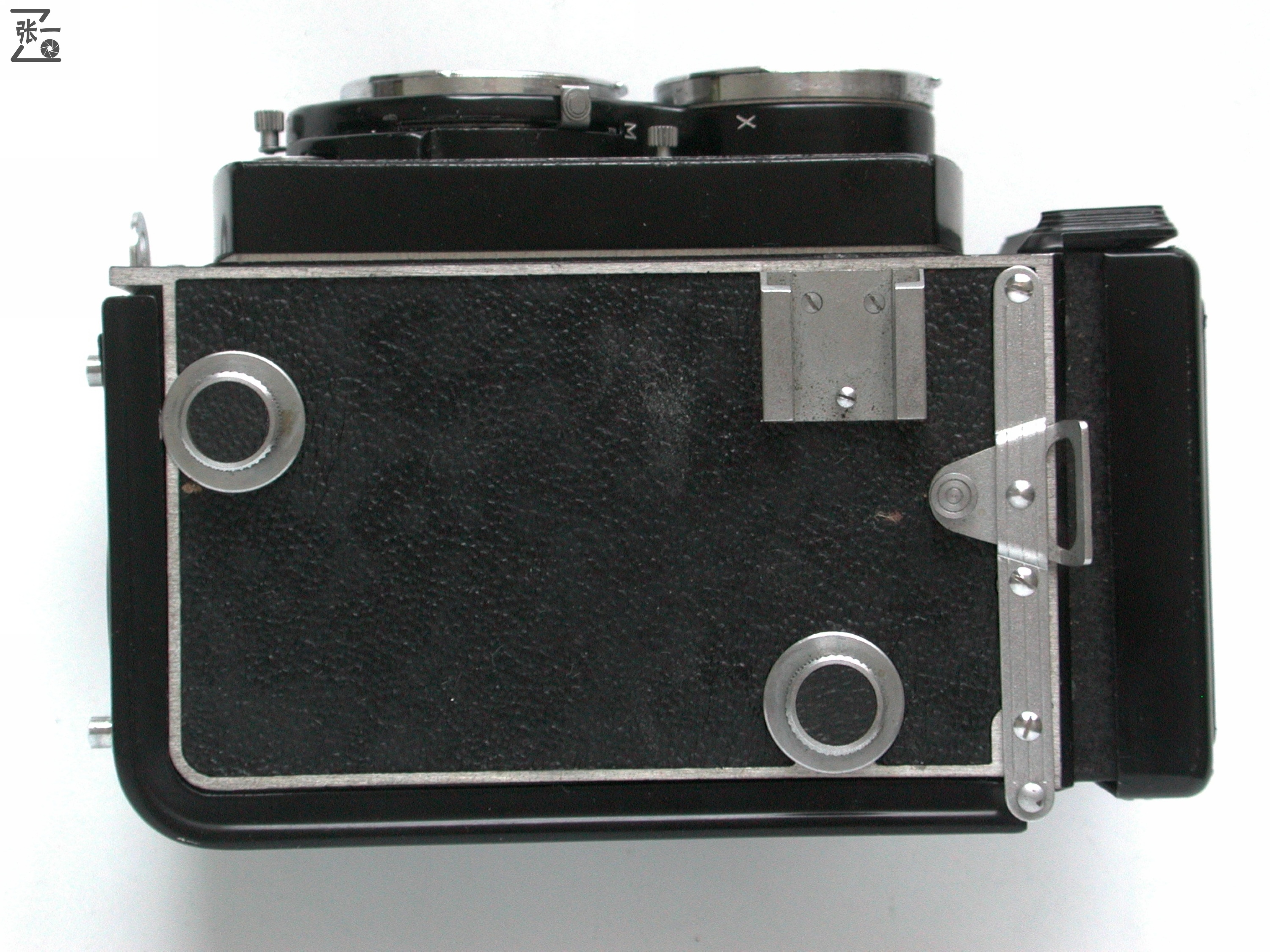 右手调焦的双反照相机：WalzflexIIIA！日本制造