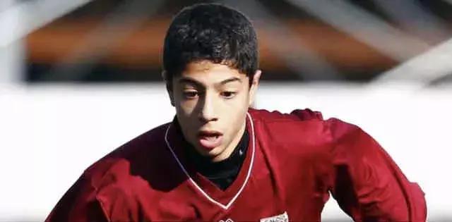 掌故|马斯图尔：出道即巅峰，坠落如仲永