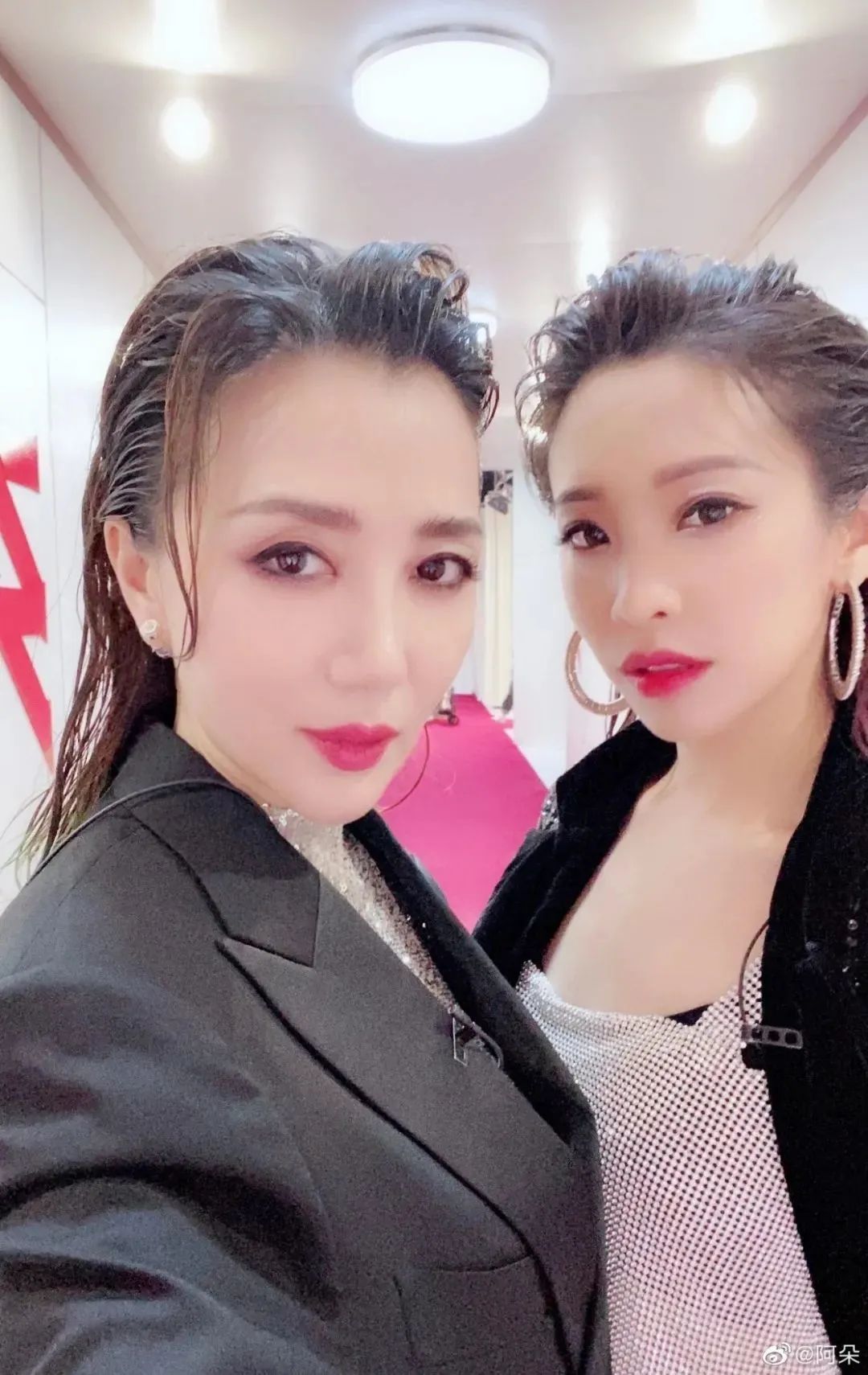 华莎到底有什么魅力,华莎最近状态