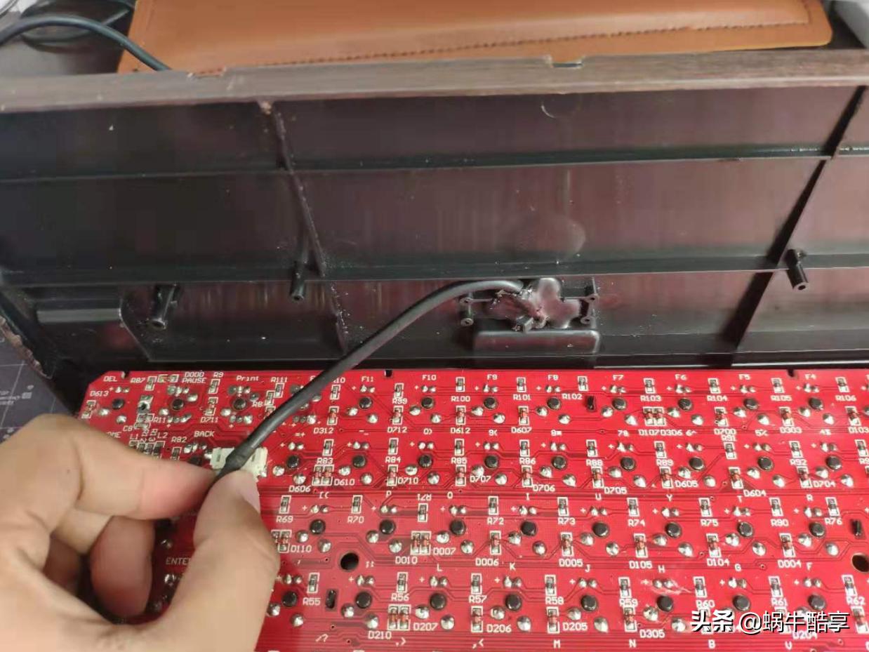 键盘按键不灵敏怎么换轴体,键盘换轴按键不灵了