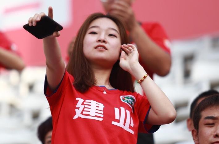 河南建业足球为什么要改名,河南建业四个赛季换了四个名字