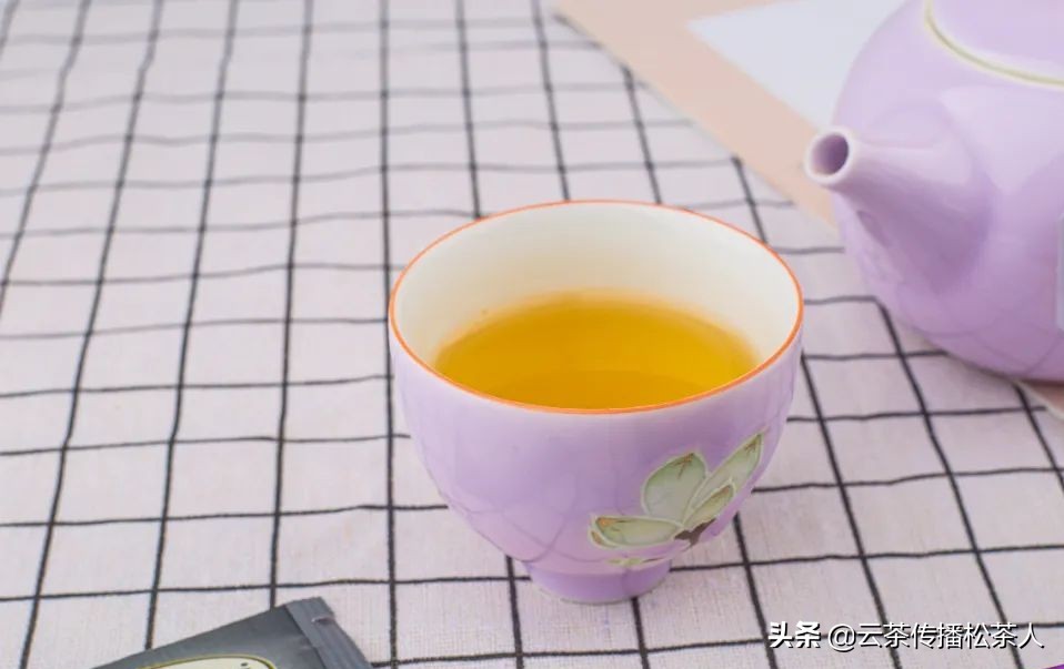 年轻人不喜欢喝茶怎么回事,为什么年轻人不喜欢喝茶