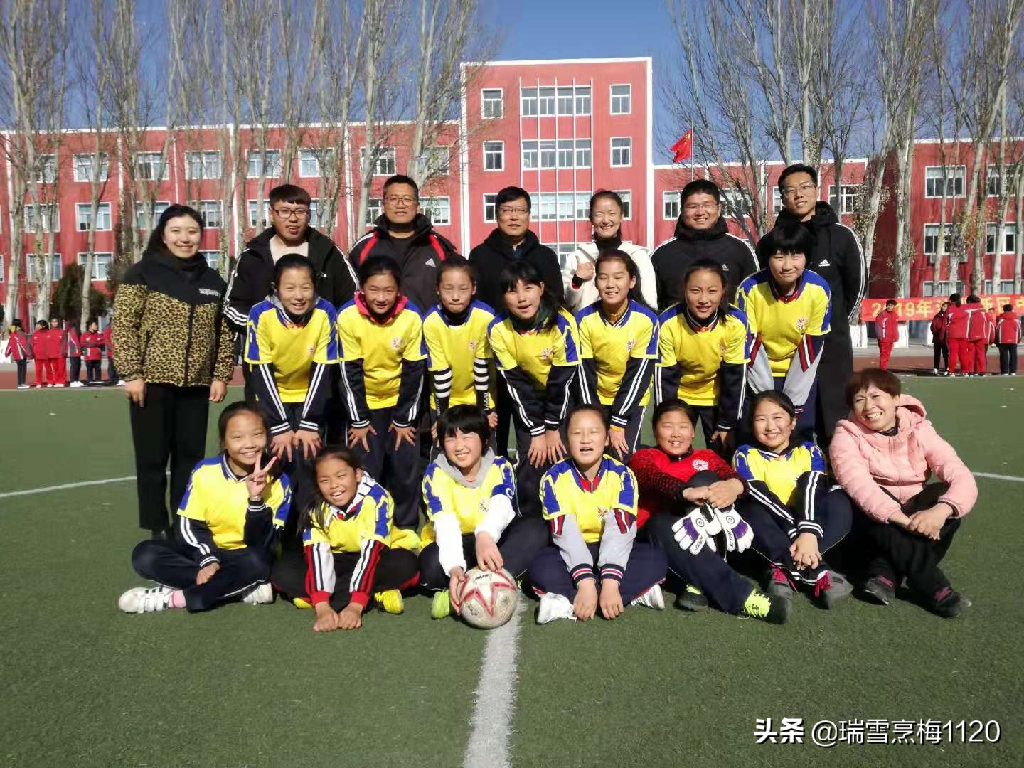 新城子街第一小学足球比赛,新城区足球联赛小学组冠军