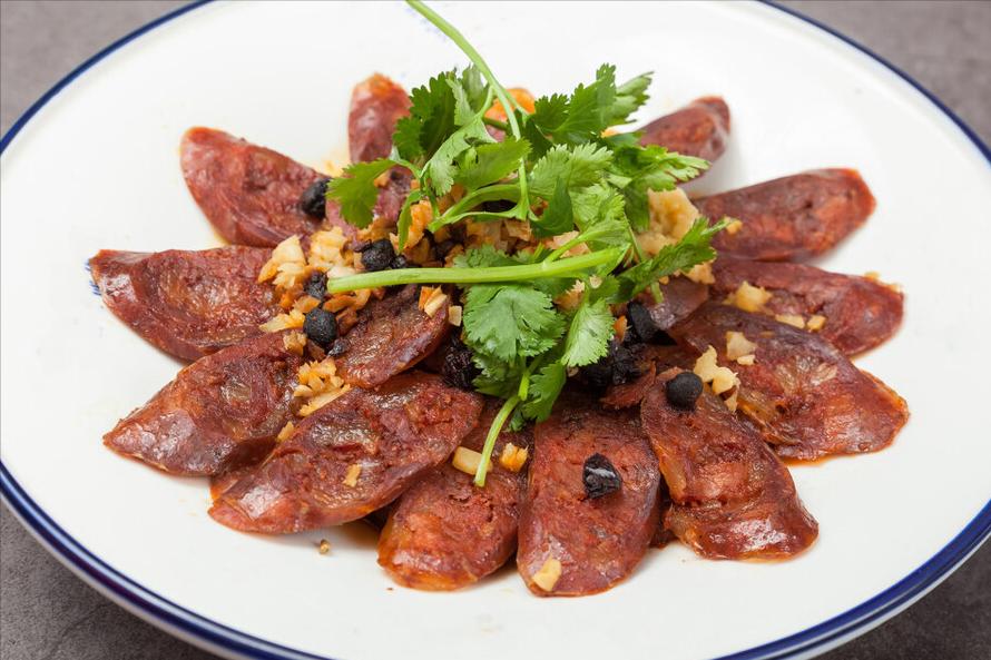 灌香肠秘方谁知道,教你灌香肠配方