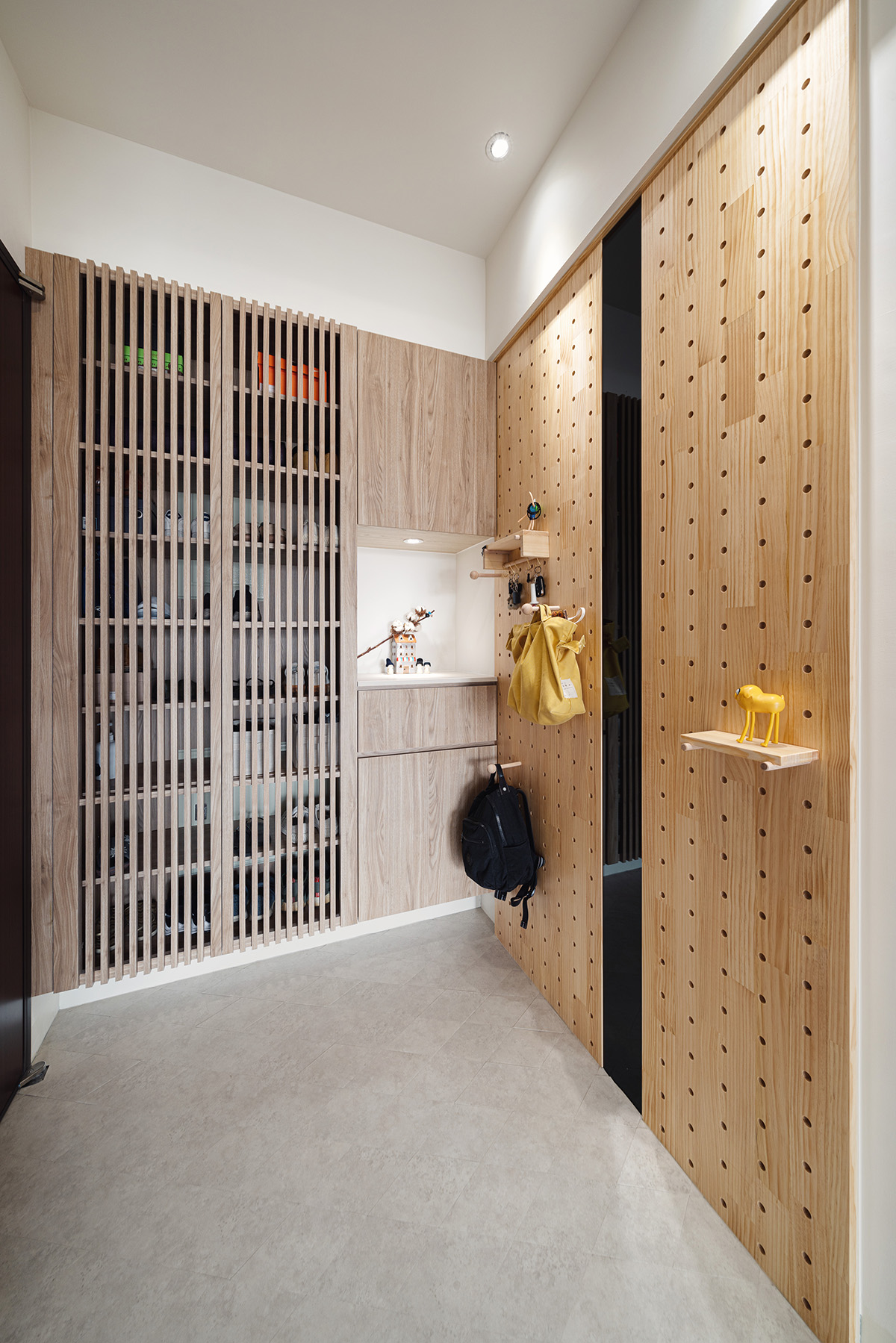 家装硬装风格及软装搭配,室内装修硬装和软装哪个更重要