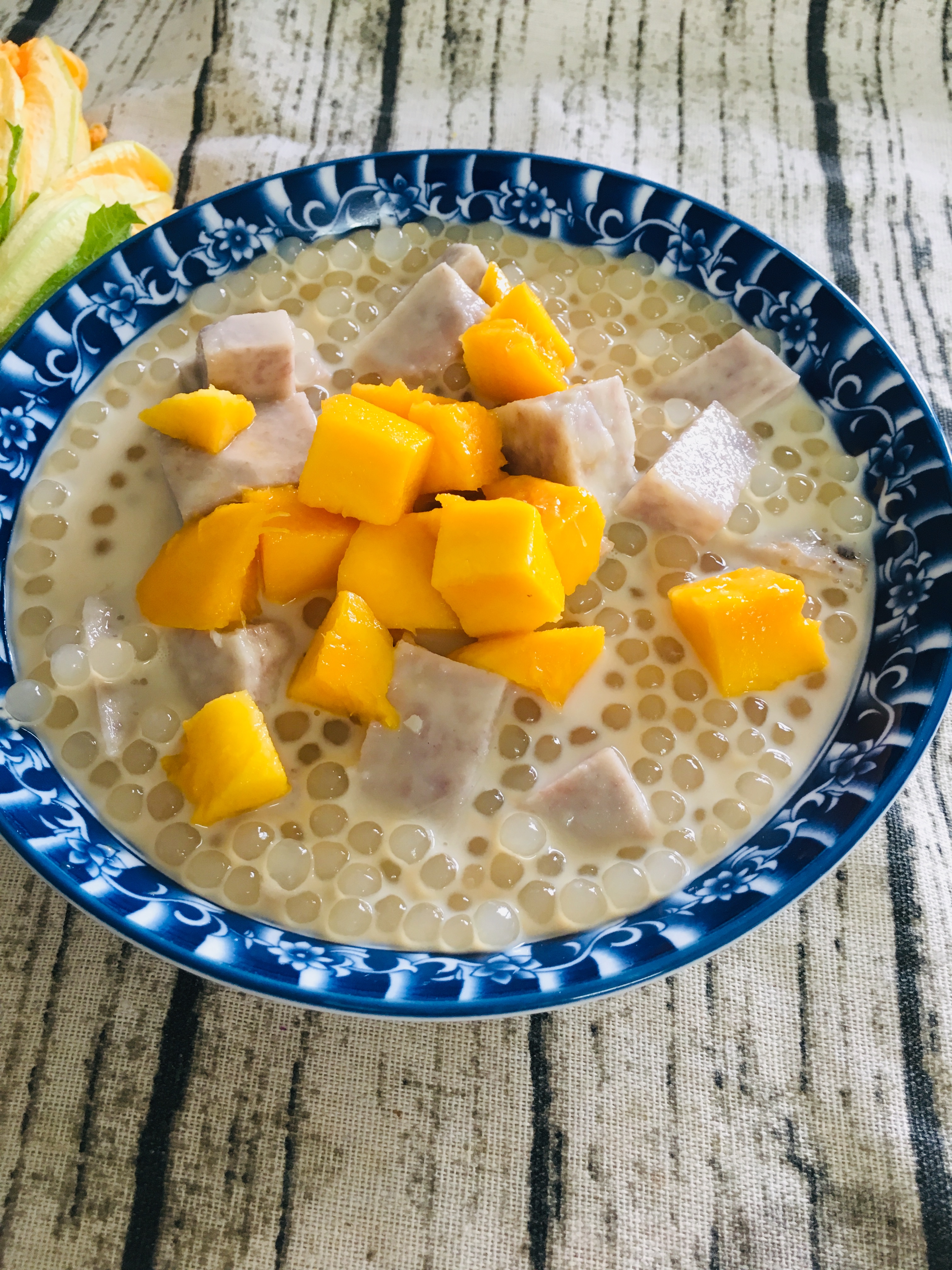 香芋西米露怎么做才好吃电饭煲,香芋西米露的做法家里