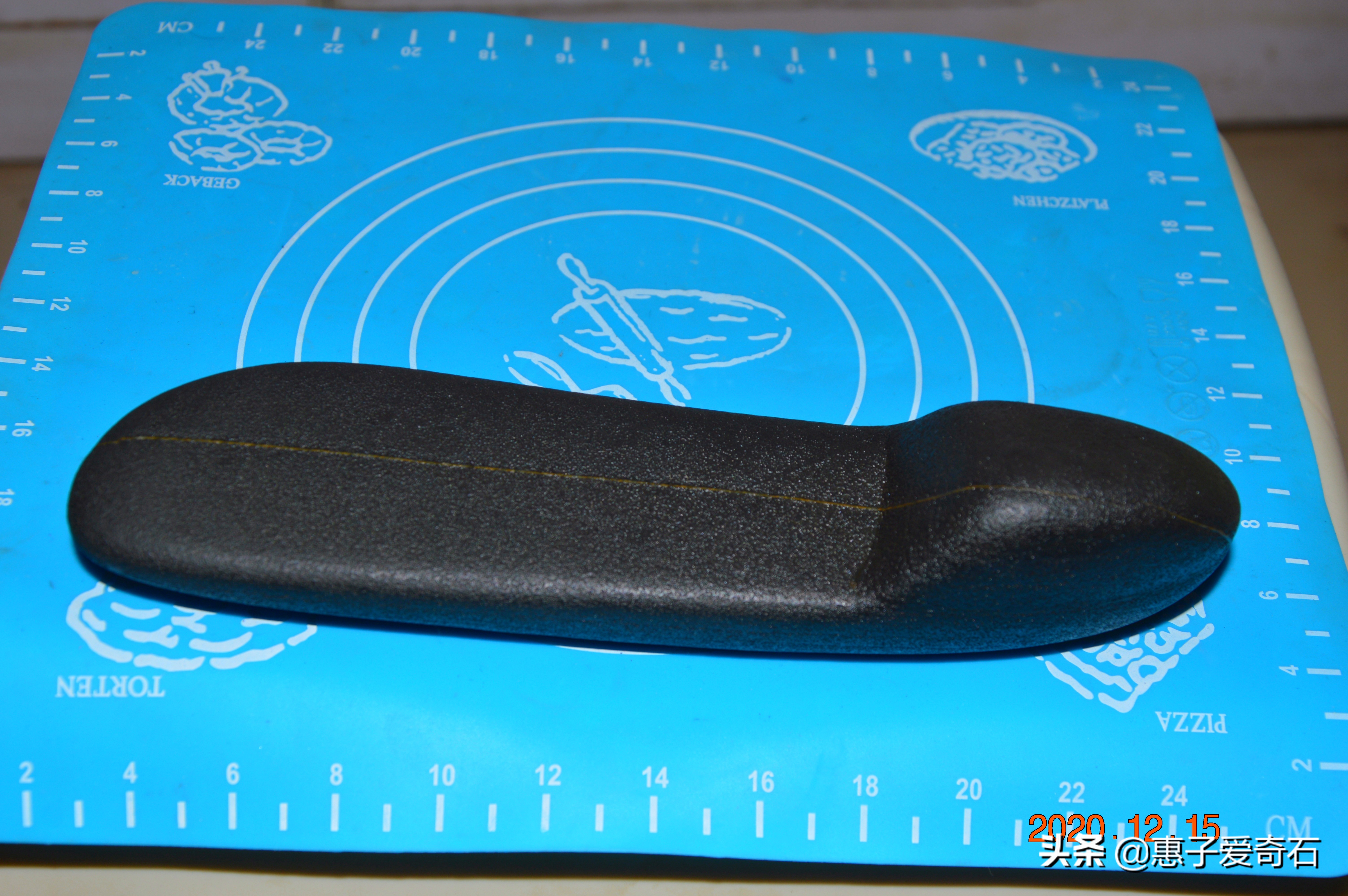 陕西渭河最好奇石图片大全,最贵的金丝玉奇石