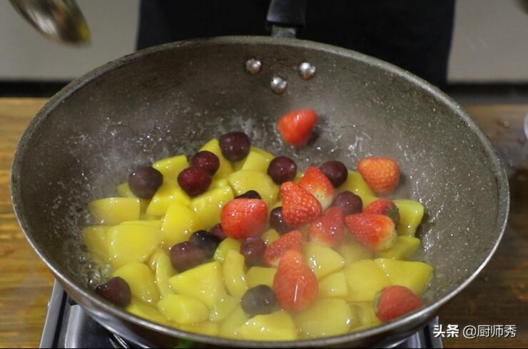 蜜汁黄桃烤梨的正确方法和配方,蜜汁蜜枣黄桃汤的做法大全