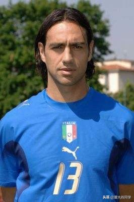 盘点足坛最帅的10个人,个人认为颜值爆表的男明星