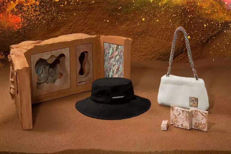 在李宁你不光能买到百纳配色弧ACE，甚至还能买到MAC彩妆