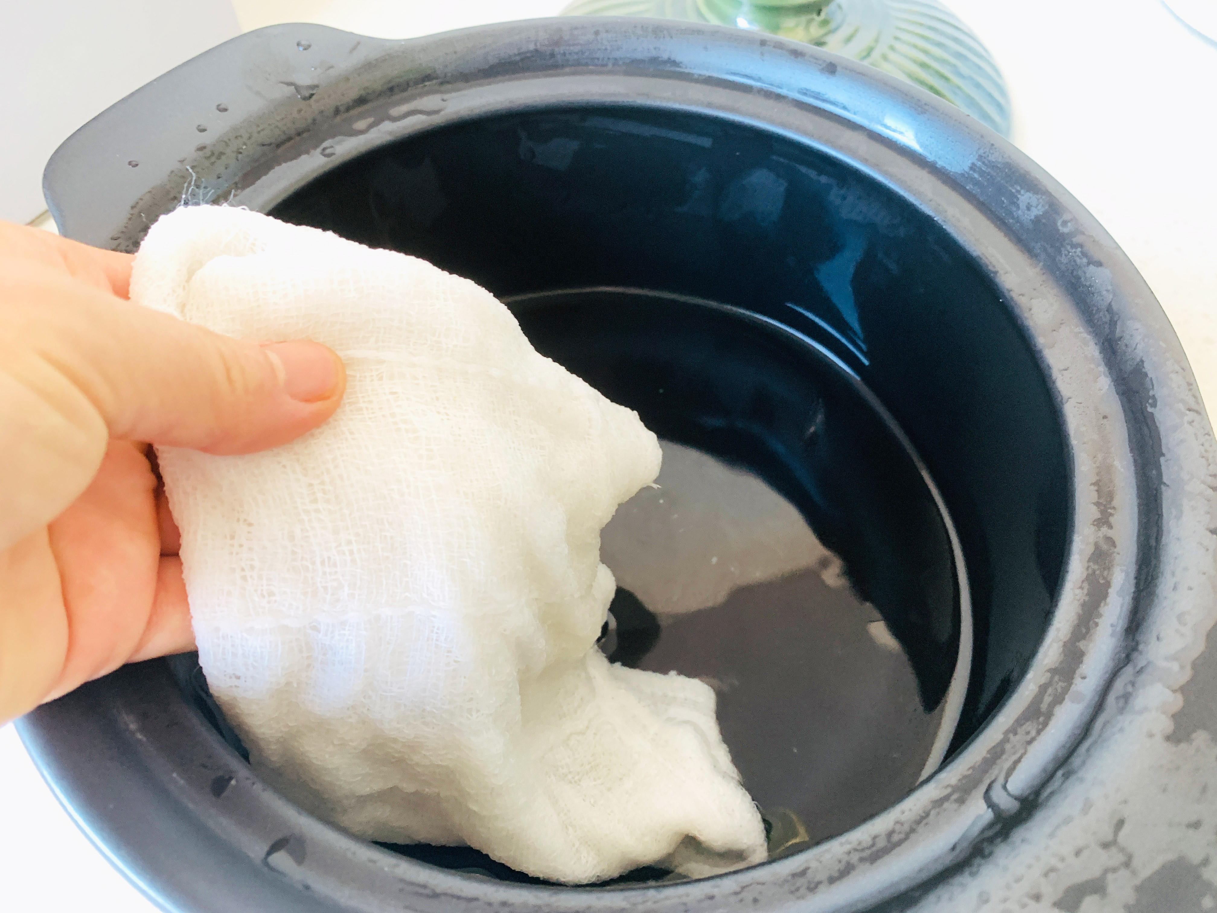 新买的陶瓷砂锅不开锅可以使用吗,新买的砂锅开锅怎么防裂