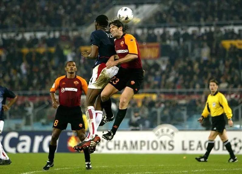 边翼卫vs边后卫,边翼卫和边后卫的区别