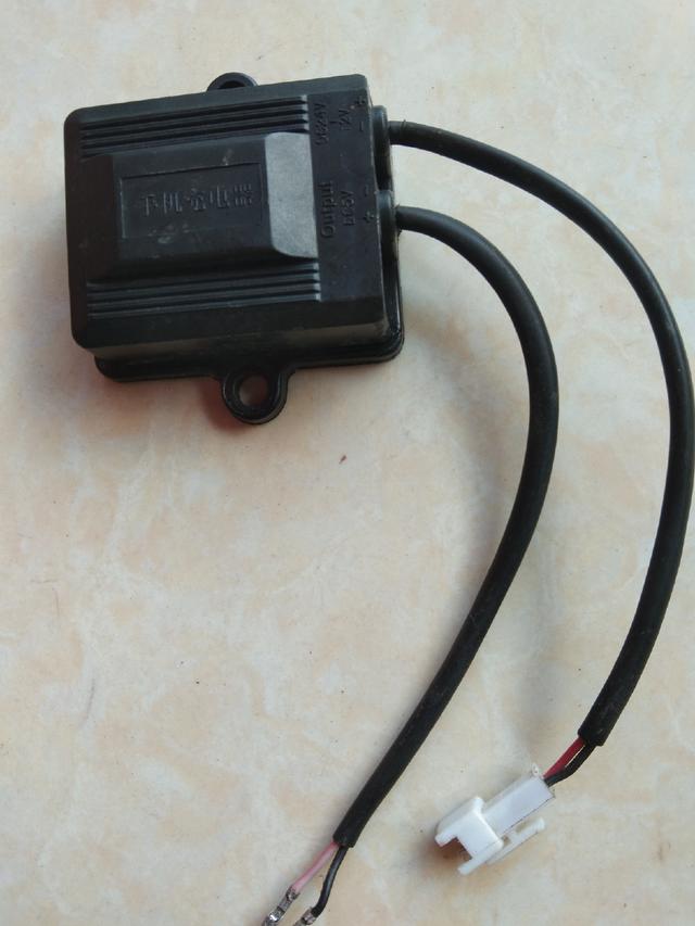 鐢靛姩杞﹀甫鎵嬫満鍏呯數鍔熻兘,鐢靛姩杞﹀姞瑁呮墜鏈哄厖鐢靛彛