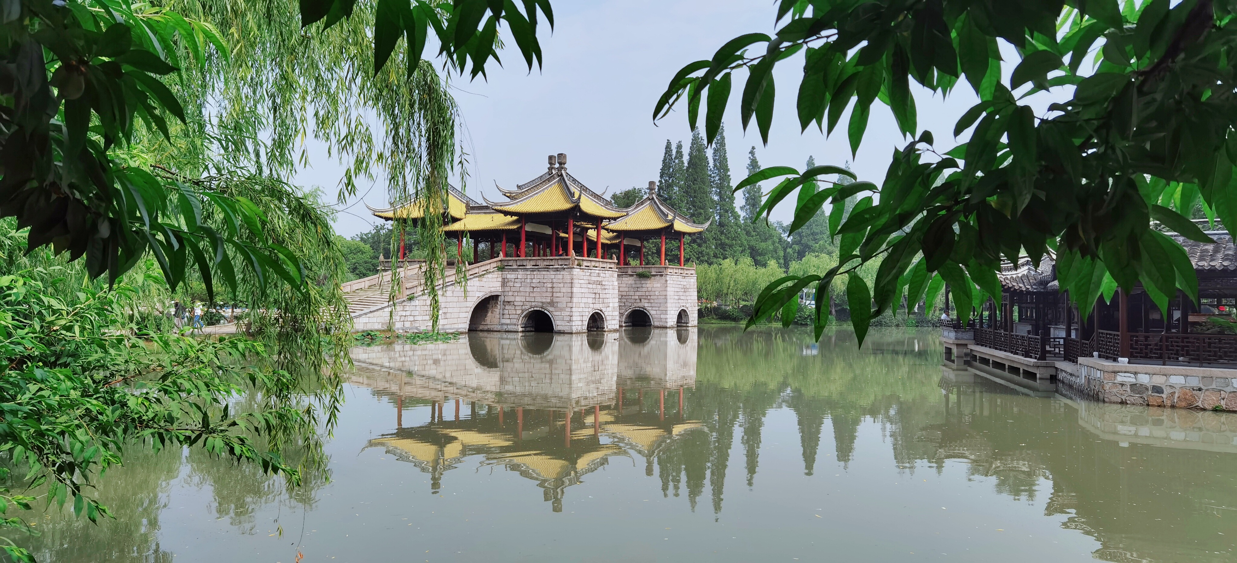 早上皮包水,晚上水包皮,扬州是生活最舒服的城市吗?