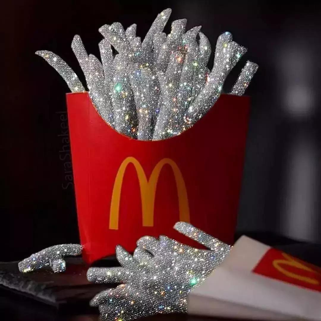 镶满钻石的飞机多少元,钻石补钻需要多少钱