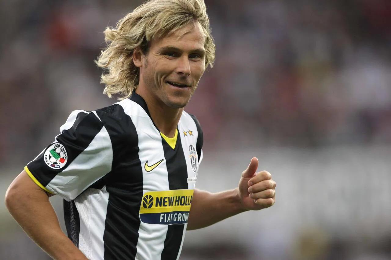 实况足球手游内德维德加点,实况足球内德维德测评