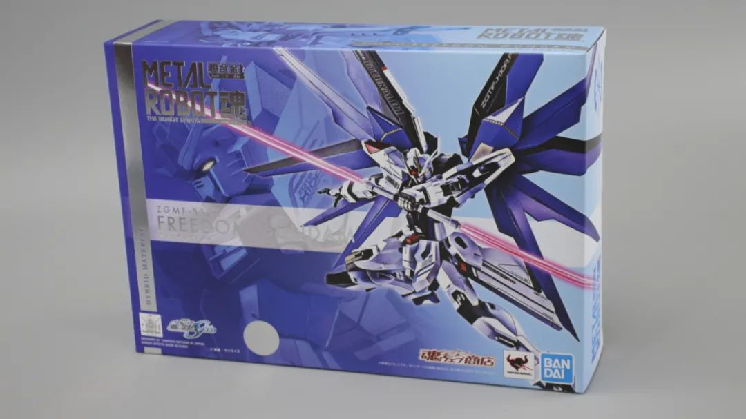 苍天之剑自由高达的操纵者,robot魂真实配色自由高达