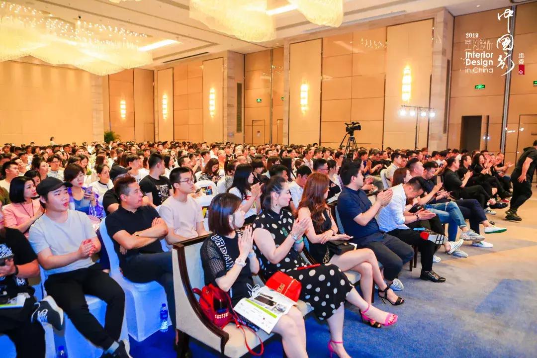 报名丨8.22孙云/张灿相约长沙，共话“后现代主义”