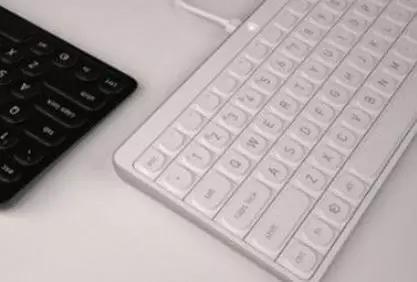 手机怎么才能无线投屏,手机无线投屏怎么不能自动投屏