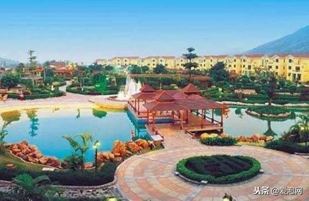 云南十大最美温泉，不但美食众多，美女也如云，带你泡遍全云南！