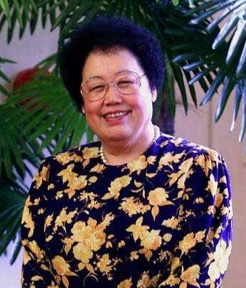 陈丽华吃到了唐僧肉,陈丽华坐拥北京多少街