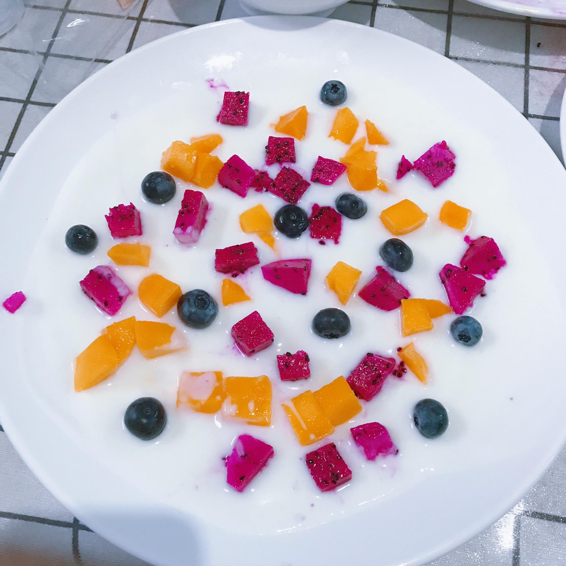 做酸奶必须要用纯奶吗,做酸奶机器需要加水吗