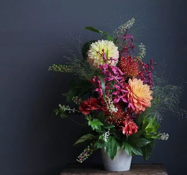 日本顶级花艺欣赏,日本花店布置图片