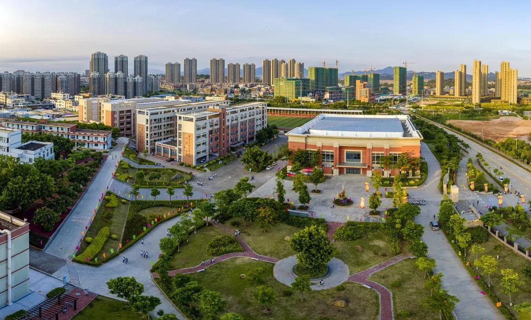 厦门翔安区实验学校建设,厦门翔安区新学校