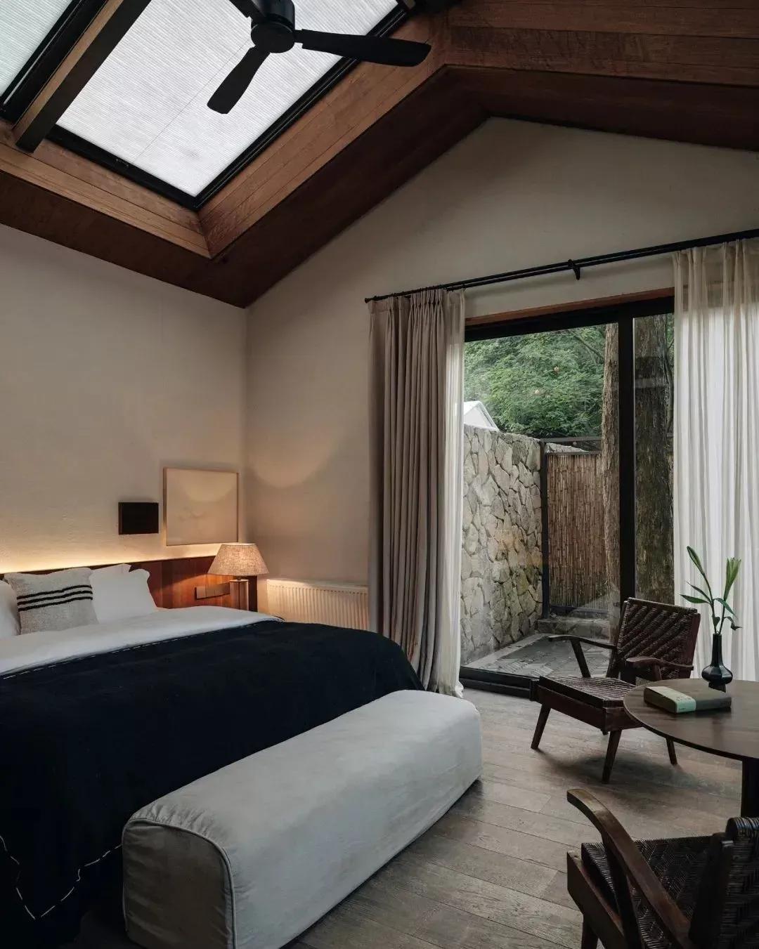 西湖边的传奇山庄，开业登顶“杭州最贵酒店”，旧址重生yyds