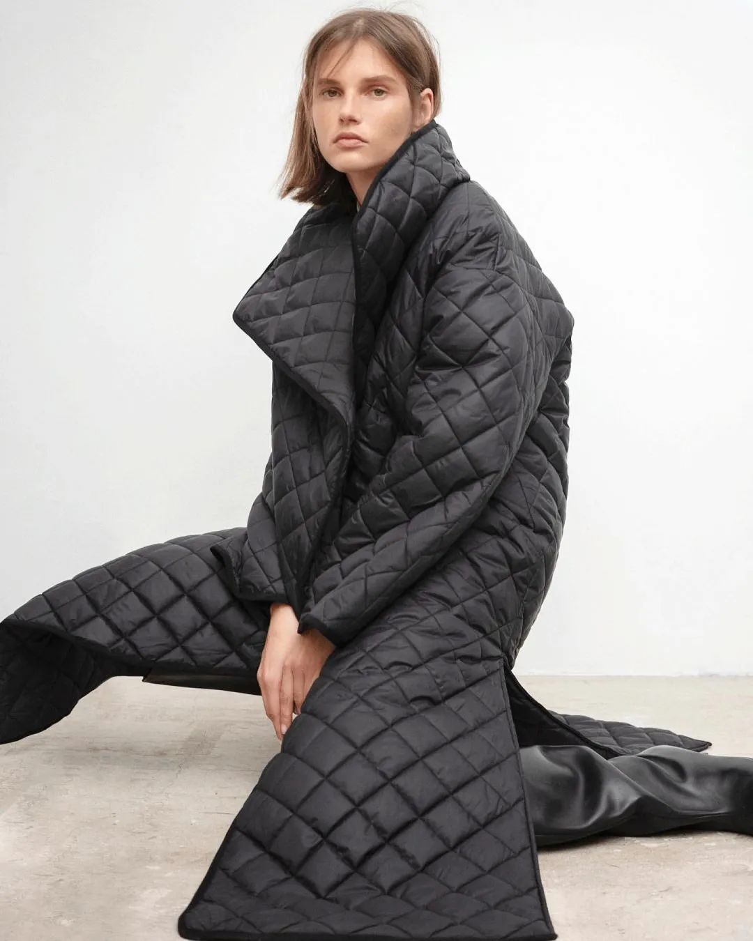 这件奶奶风的「绗缝棉袄」火了，看完我也很想买