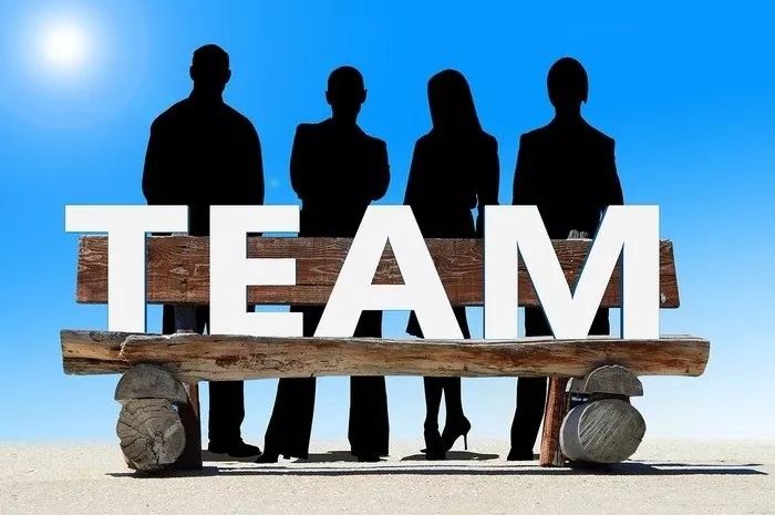 为何日本年轻人不愿出国留学 (为何不尝试去日本边打工边留学)