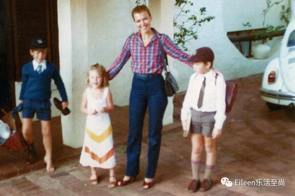 前夫爱继女，单身养出三超壕，31岁离婚后开启美魔女传奇