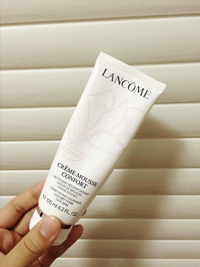 洗面奶怎么选泡沫少的牌子,如何选一款好用的洗面奶